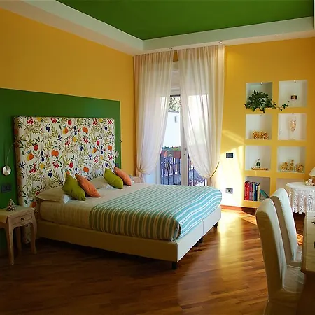 Alojamento de Acomodação e Pequeno-almoço Il Giardino Segreto Sorrento